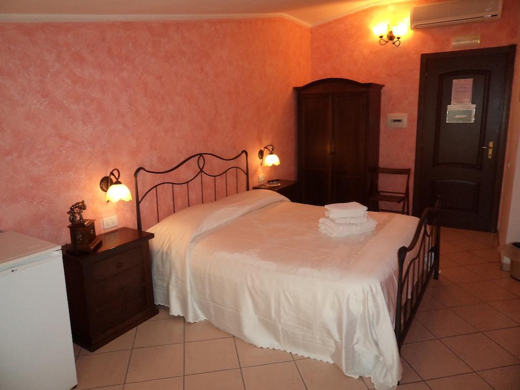 Albergo Tirreno Marina di Camerota Chambre photo