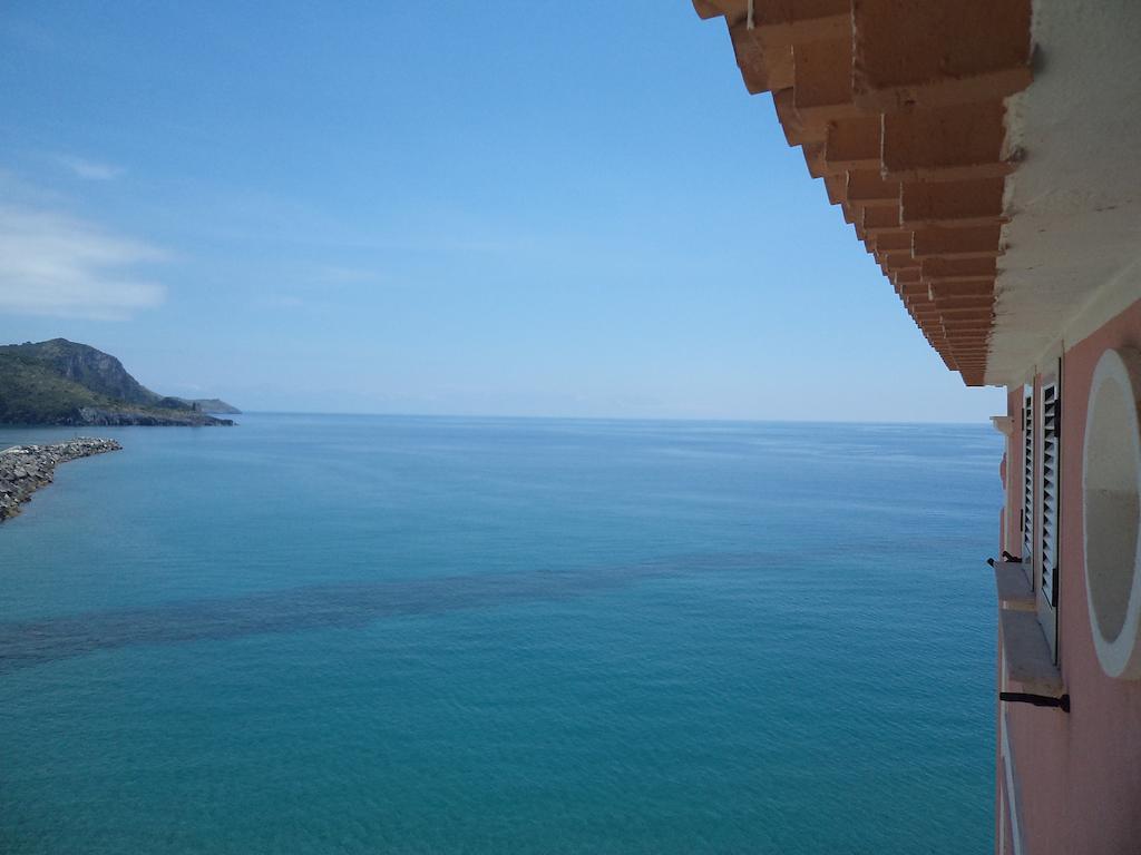Albergo Tirreno Marina di Camerota Chambre photo