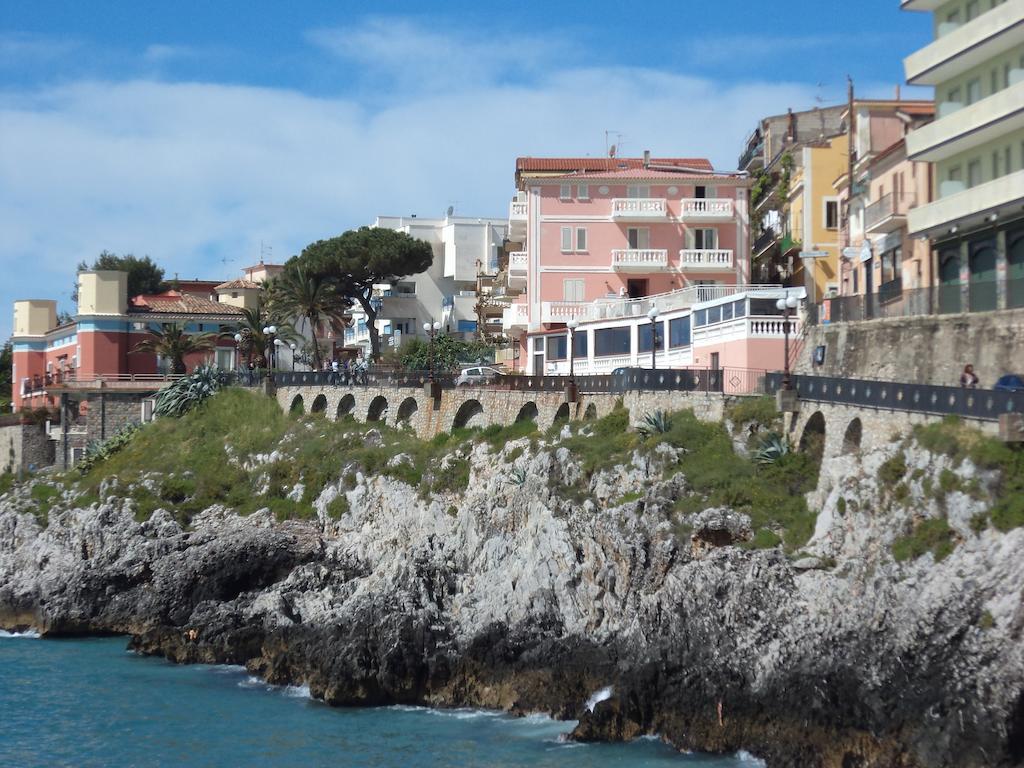 Albergo Tirreno Marina di Camerota Extérieur photo