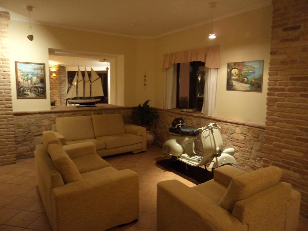 Albergo Tirreno Marina di Camerota Extérieur photo