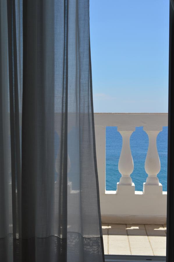 Albergo Tirreno Marina di Camerota Extérieur photo