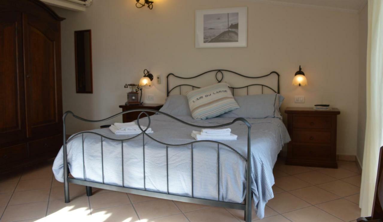 Albergo Tirreno Marina di Camerota Extérieur photo