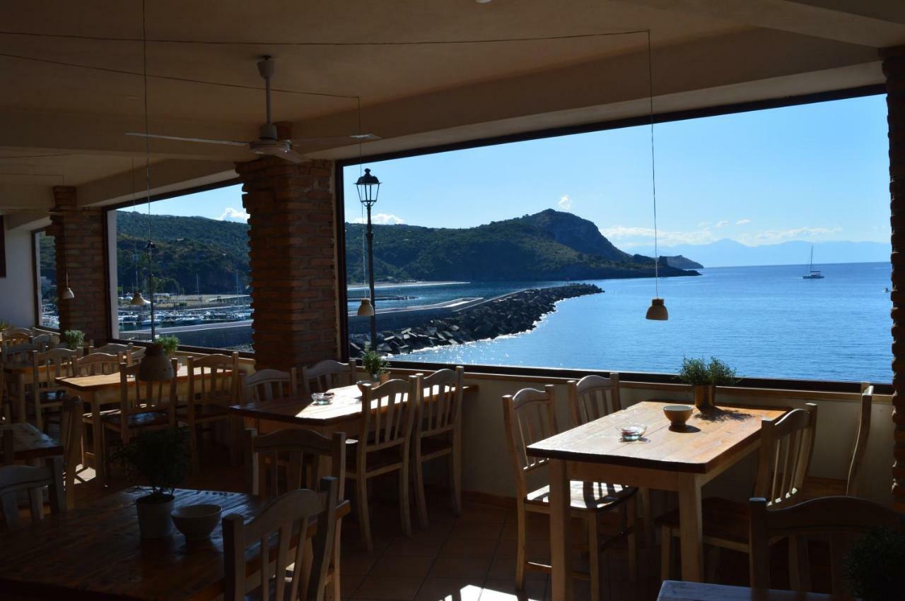 Albergo Tirreno Marina di Camerota Extérieur photo
